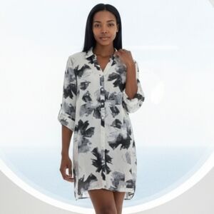 Baciano Dress Blue Floral Size Medium